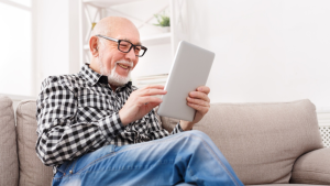 U.S. Government Offers Gas & Electricity Aid for Seniors – See If You Qualify!