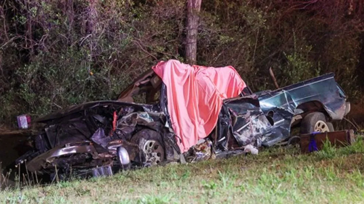 68-Year-Old Pensacola Resident Tragically Dies in Single-Vehicle Accident