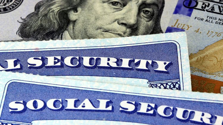 Extension of Social Security Benefits for Thousands of Americans – Deadline Expires December 31st