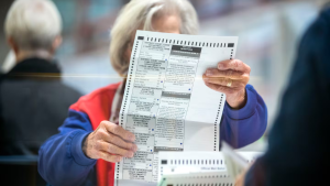 Las Vegas Election Worker Reports Attack at Bus Stop