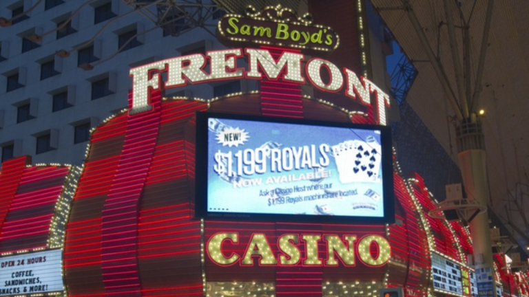 Las Vegas Visitor Strikes Big Jackpot at Fremont Hotel & Casino